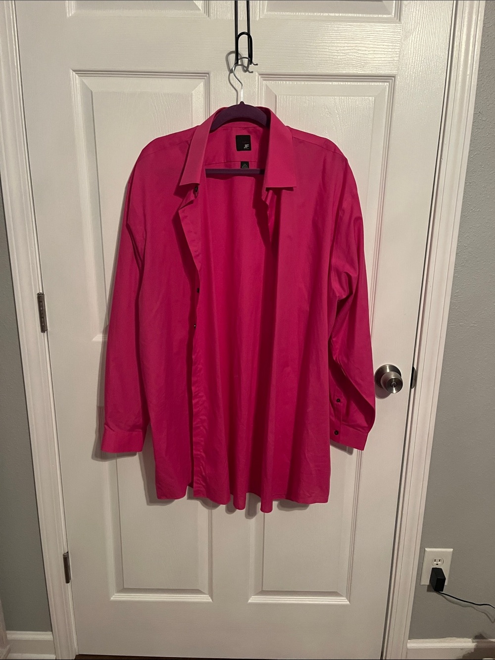jf j.ferrar Men's Dress Shirt in Bright Fuchsia